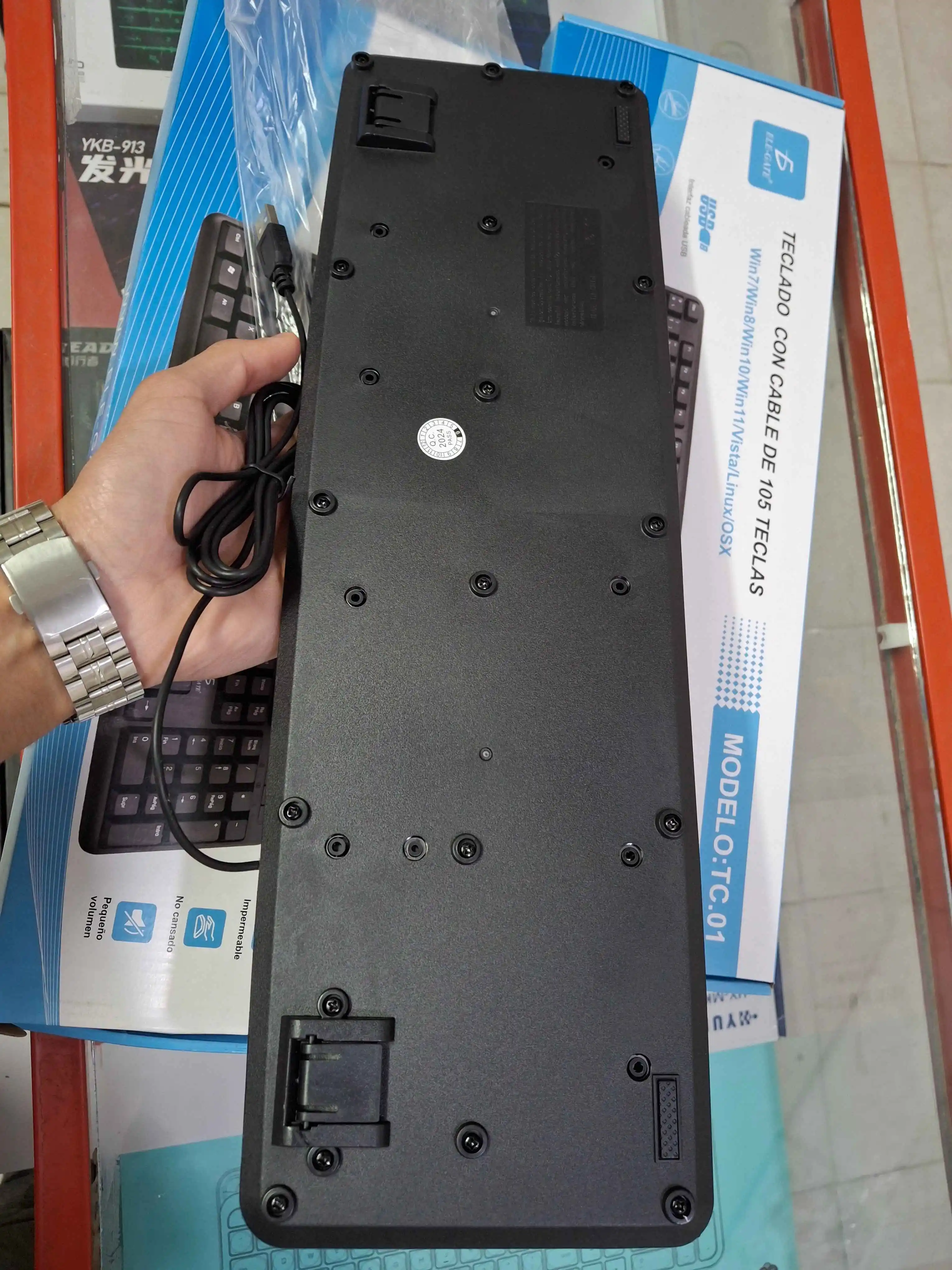 تصویر کیبورد سیمی ELE GATE مدل TC-01